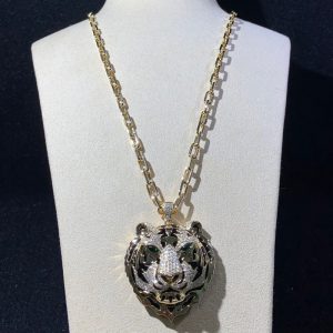 Cartier Tiger Head Necklace 18K Gold Natural Emerald Diamonds (1)