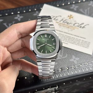 Patek Philippe Nautilus 5711 Green Dial Best Replica 3K Factory 40mm (3)