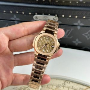 Patek Philippe Replica Watch Rose Gold Nautilus 7010 Women's 32mm (1)