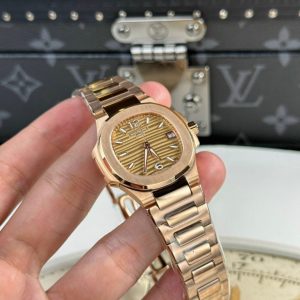 Patek Philippe Replica Watch Rose Gold Nautilus 7010 Women's 32mm (1)