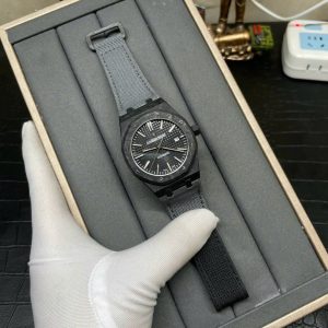 Replica Audemars Piguet Watch Royal Oak 15400 Full Carbon Nylon Strap 41mm