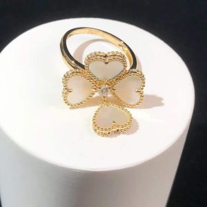 Van Cleef & Arpels Vintage Alhambra Ring Custom 18K Gold Mother Of Pearl (2)