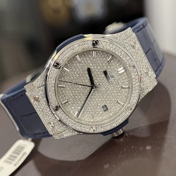 Hublot Classic Fusion Customs Natural Diamonds Best Replica (9)