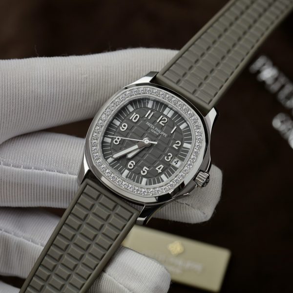 Patek Philippe Aquanaut 5067 Gray Color Best Replica Automatic Movement (8)