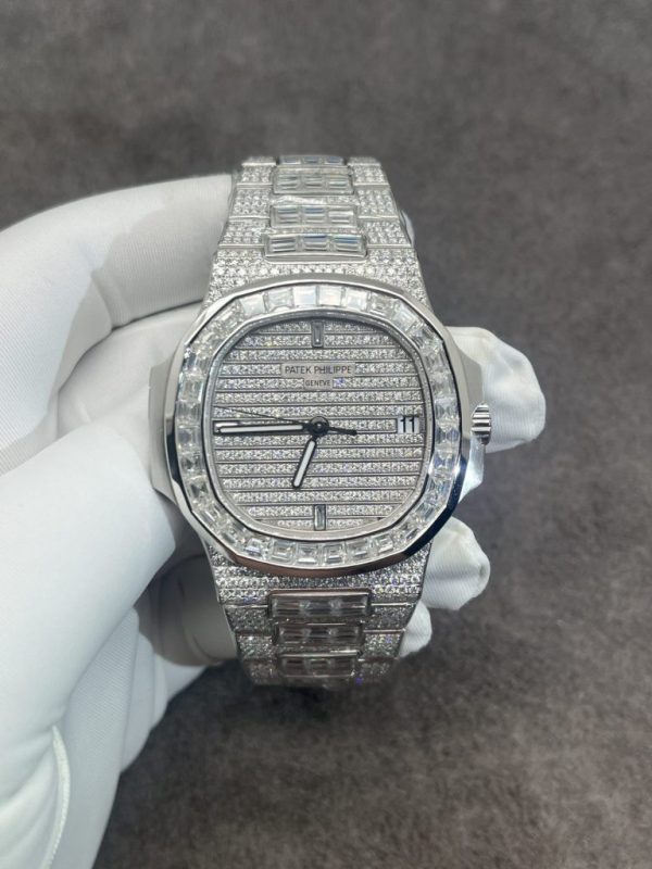 Patek Philippe Solid Gold & CVD Diamonds Customs Best Replica Nautilus 5719 40mm (1)