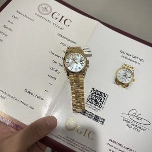 Rolex Day-Date Customs Mother Of Pearl Dial & Moissanite Diamonds GM Factory 40mm (8)