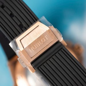 Hublot Big Bang One Click King Gold Replica Watch Black Dial 39mm (2)