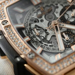 Hublot Spirit Of Big Bang King Gold Replica Watch Custom Moissanite Diamonds Hong Kong 42mm (2)