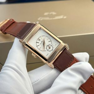 Jaeger LeCoultre Master Reverso Best Replica Watch Leather Strap MG Factory 30x40mm (2)