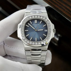 Patek Philippe Nautilus 5723 Best Replica Watch Blue Dial 3K Factory 40mm (11)