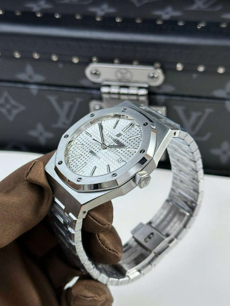 Audemars Piguet Royal Oak 15400ST Replica Watches White Dial APS Factory 41mm (2)