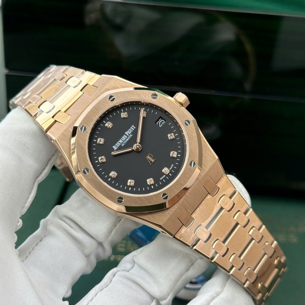 Audemars Piguet Royal Oak Jumbo Extra-Thin 15207OR Replica Watches Black Dial IP Factory 39mm (2)