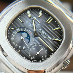 Patek Philippe Nautilus 5712G Best Replica Watch Blue Dial PPF Factory 40mm (2)