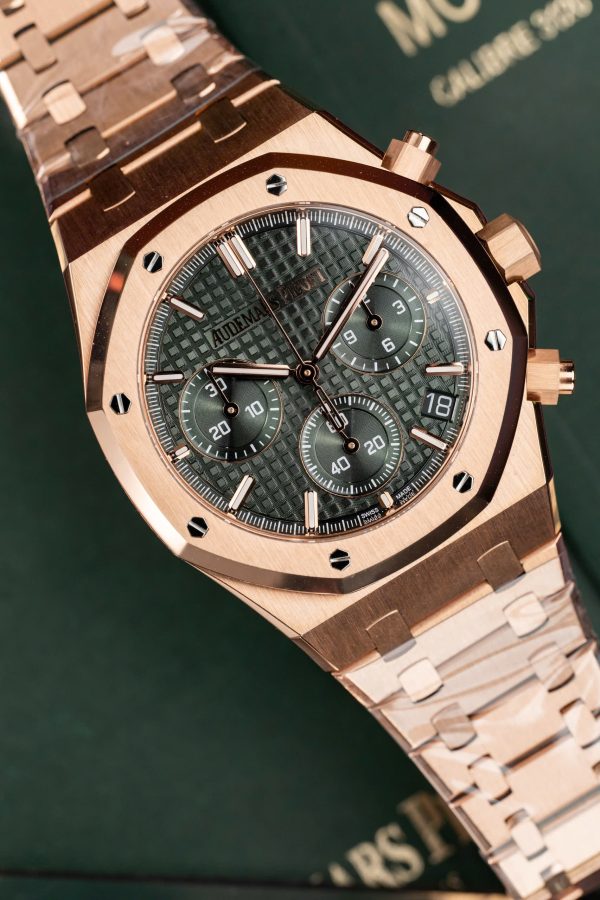 Audemars Piguet Royal Oak Chronograph 26240 Replica 1:1 Watch Rose Gold Green Dial 41mm
