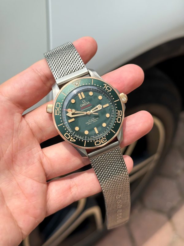 Omega Seamaster Diver 300M Green Dial Replica Watch Best Quality Factory VS 42mm