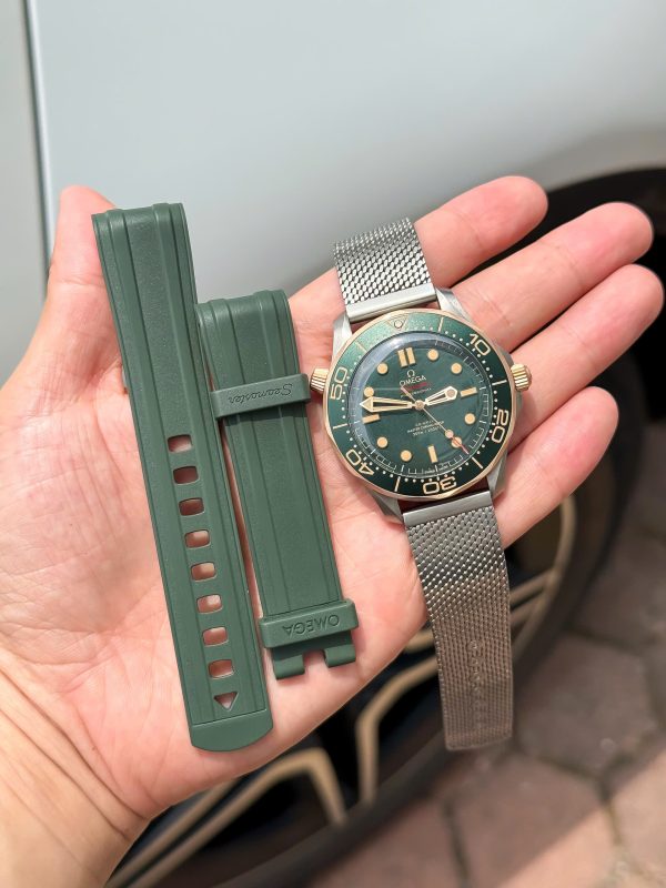 Omega Seamaster Diver 300M Green Dial Replica Watch Best Quality Factory VS 42mm