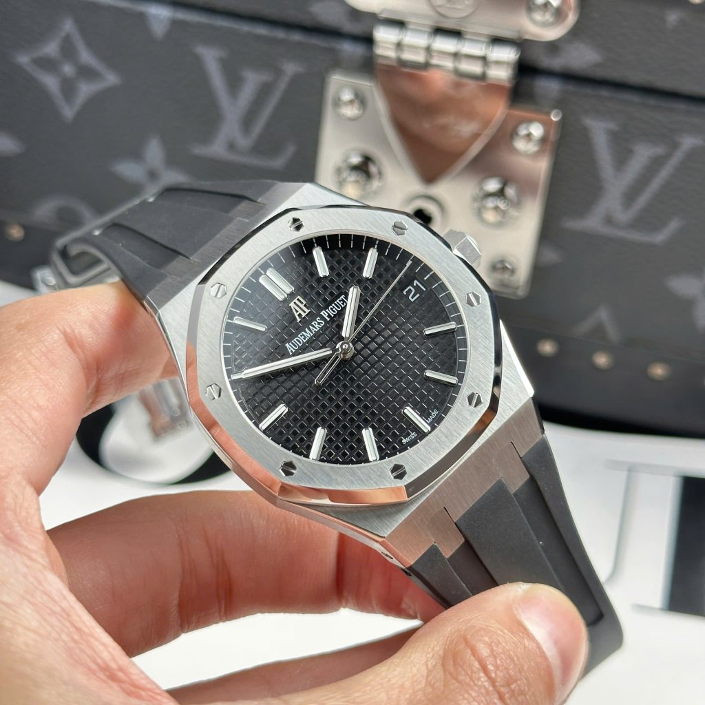 Audemars Piguet Imitation Watches Royal Oak 15500ST Black Dial Rubber Strap APS 41mm (2)