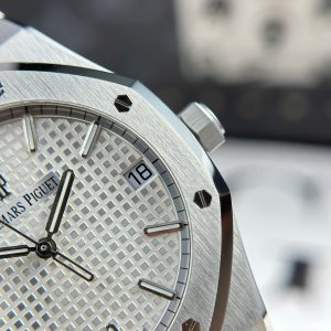 Audemars Piguet Replica Watches Royal Oak 15500ST White Dial Rubber Strap APS 41mm (2)
