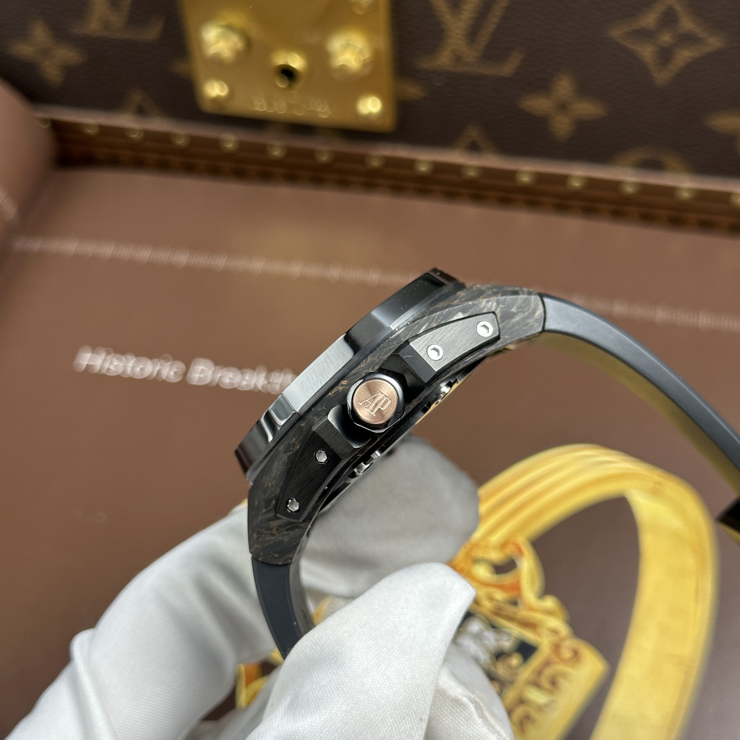 Audemars Piguet Royal Oak Flying Tourbillon UAE Version Imitation Watch Carbon CFT Case Black Rubber Strap 42mm (3)