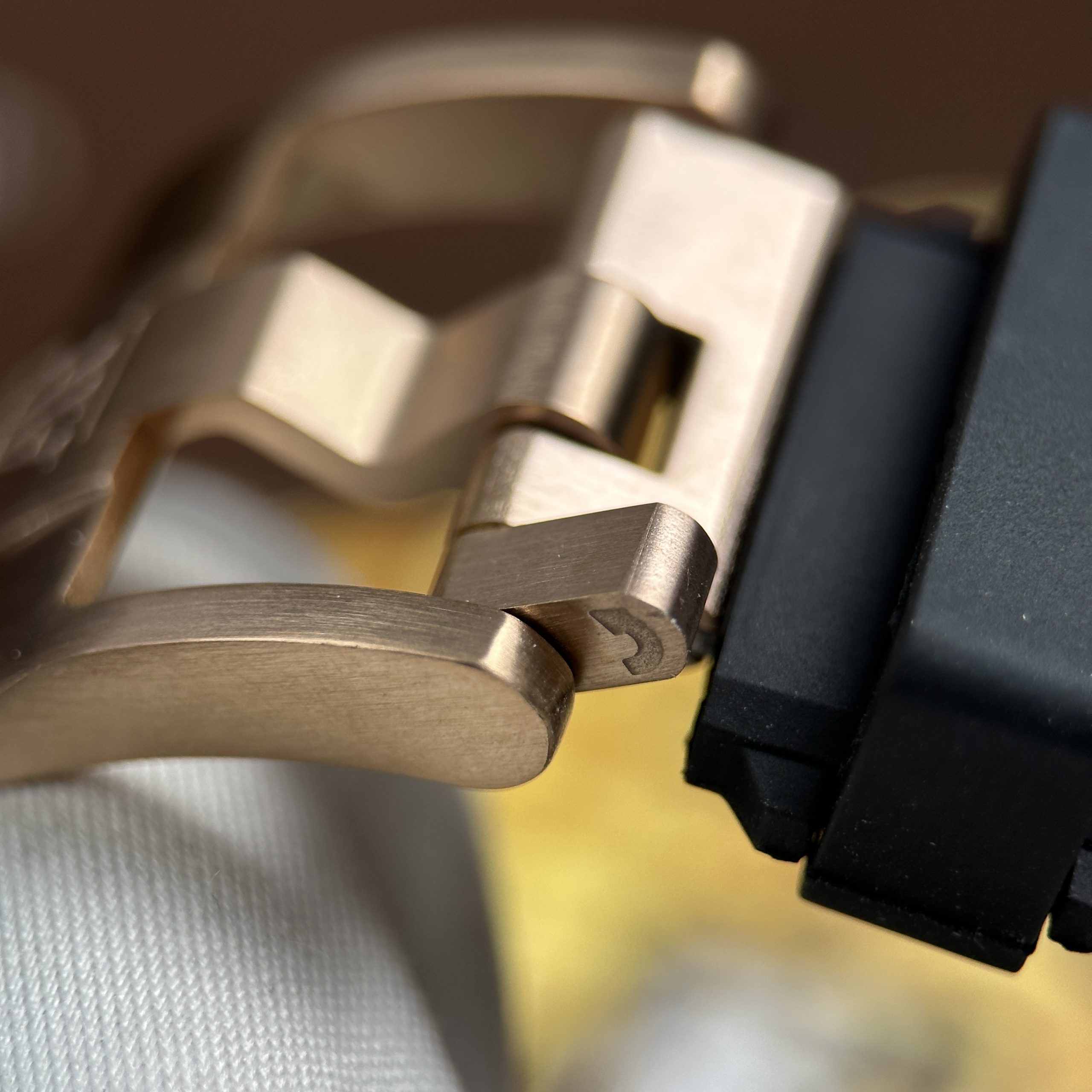 Audemars Piguet Royal Oak Flying Tourbillon UAE Version Imitation Watch Carbon CFT Case Black Rubber Strap 42mm (6)