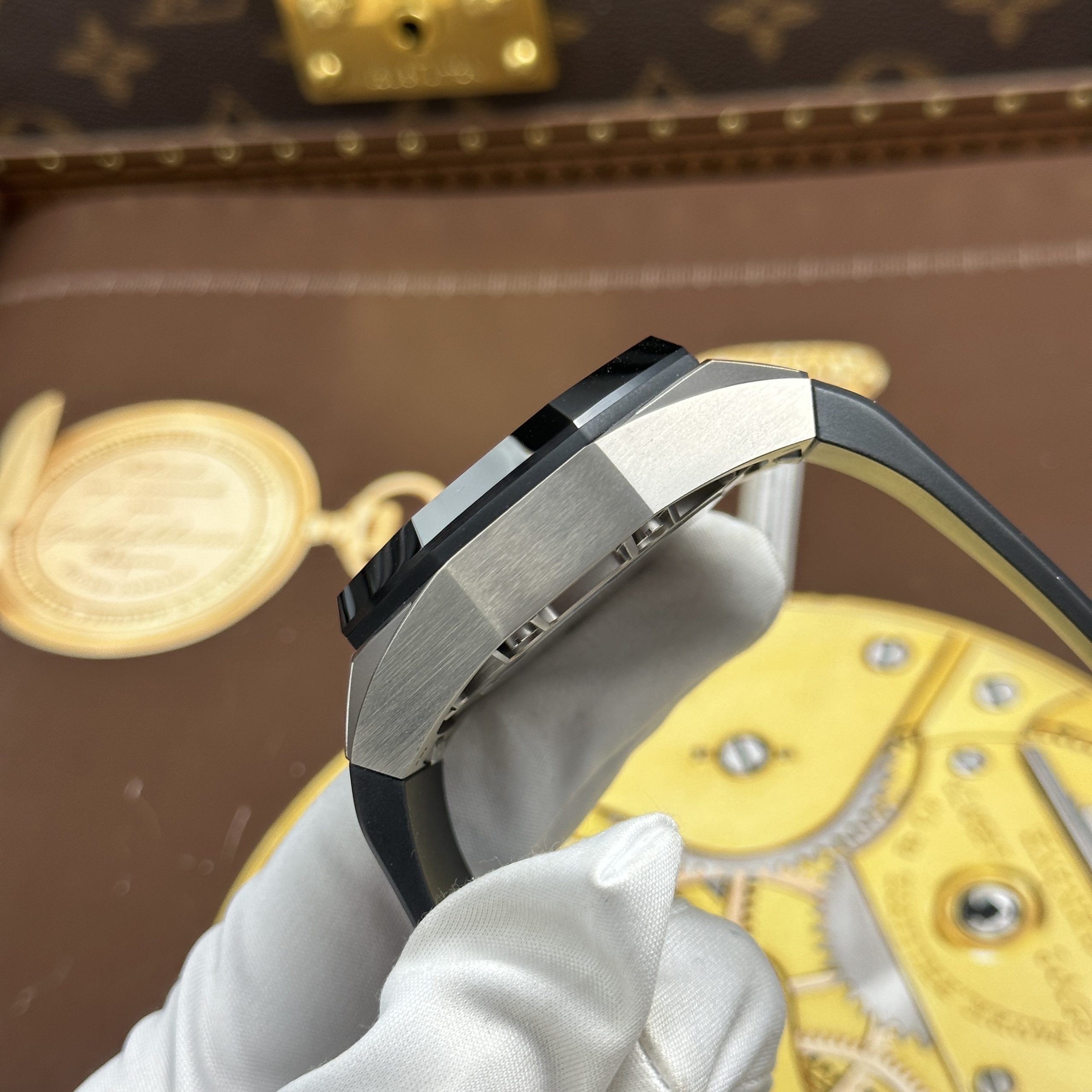 Audemars Piguet Royal Oak Spider-Man Tourbillon Luxury Imitation Watch Titanium Case One Click Strap 42mm (3)