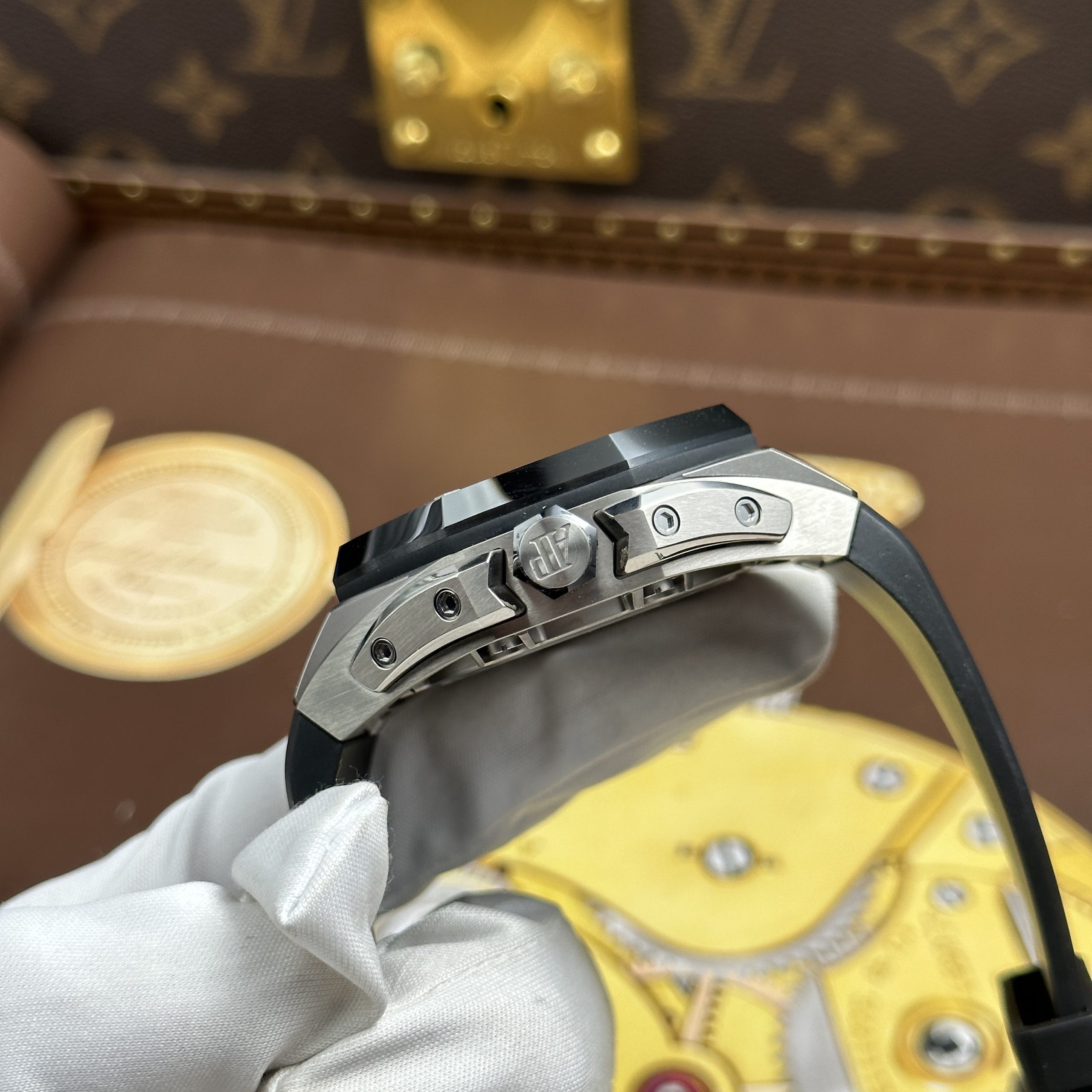 Audemars Piguet Royal Oak Spider-Man Tourbillon Luxury Imitation Watch Titanium Case One Click Strap 42mm (4)