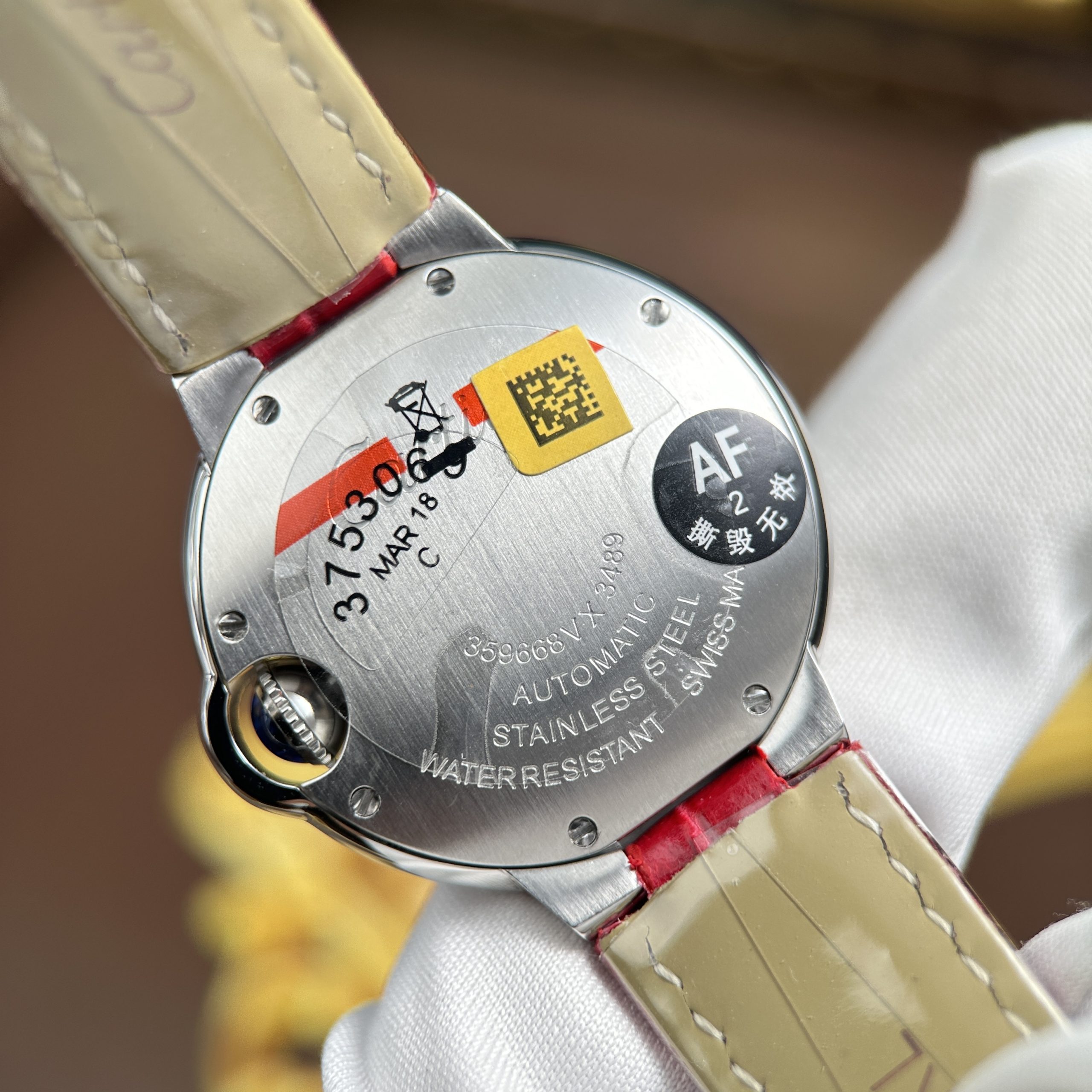 Cartier Ballon Bleu Best Quality Replica Watch White Dial Red Leather Strap Automatic AF Factory 33mm (1)