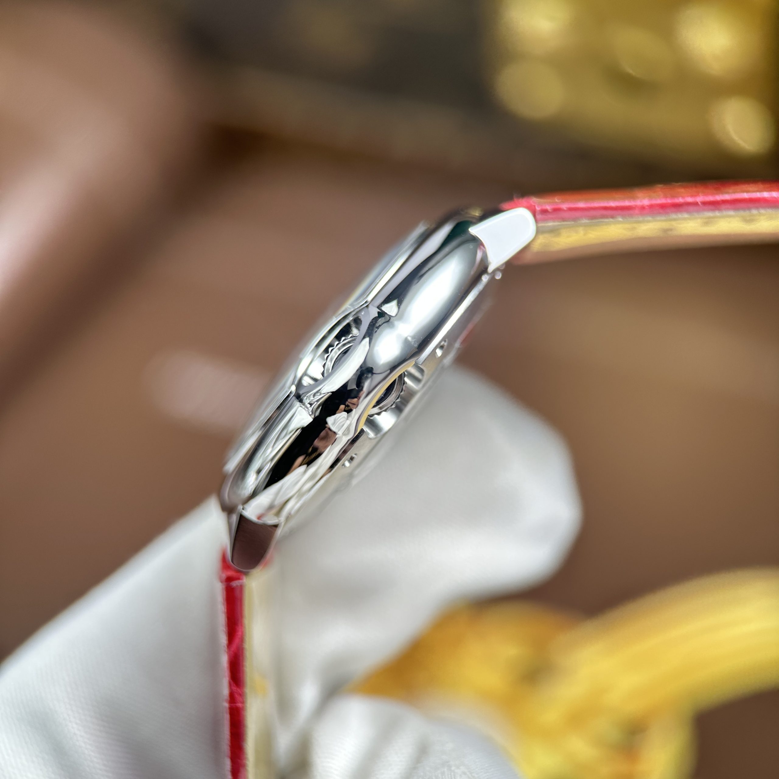 Cartier Ballon Bleu Best Quality Replica Watch White Dial Red Leather Strap Automatic AF Factory 33mm (3)