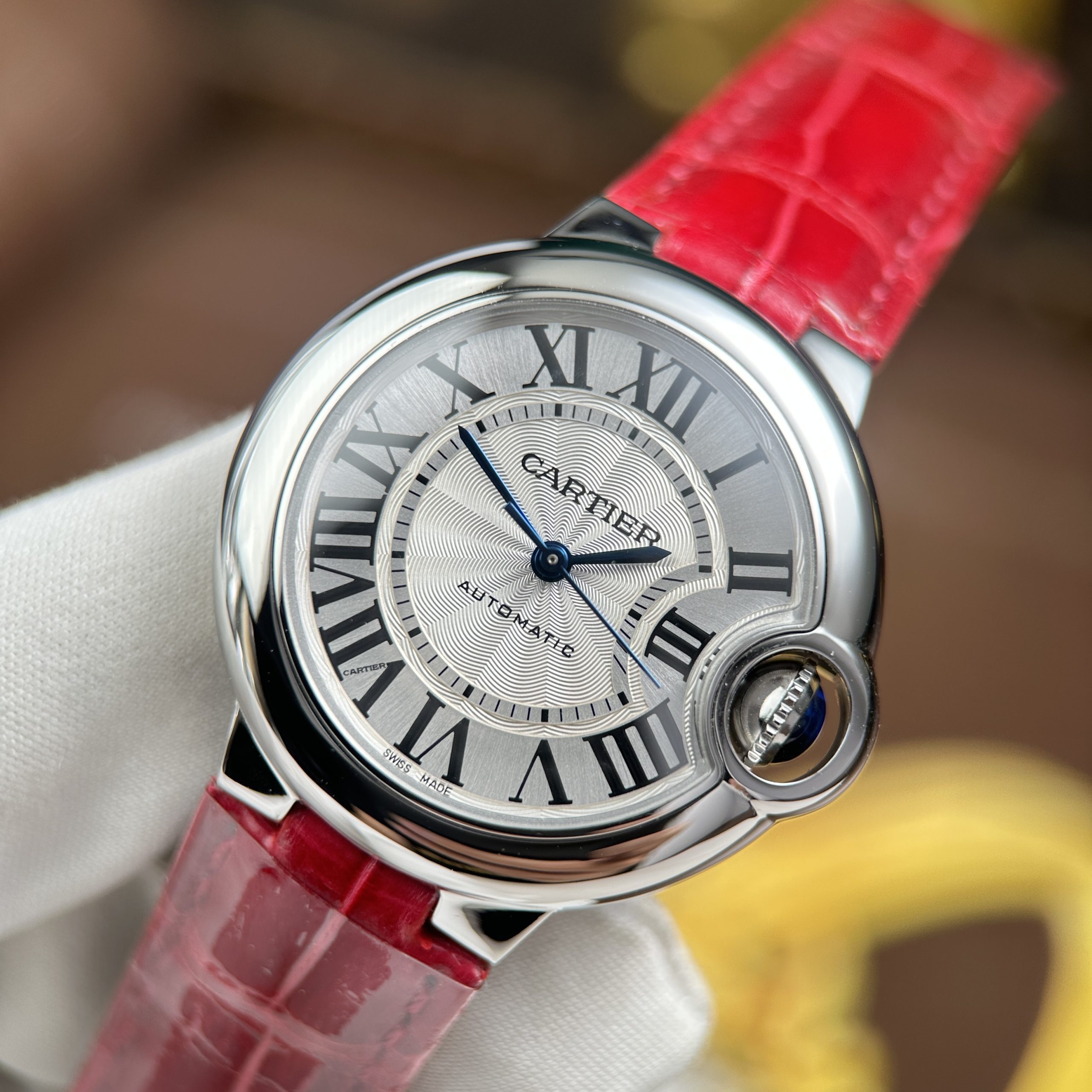 Cartier Ballon Bleu Best Quality Replica Watch White Dial Red Leather Strap Automatic AF Factory 33mm (4)