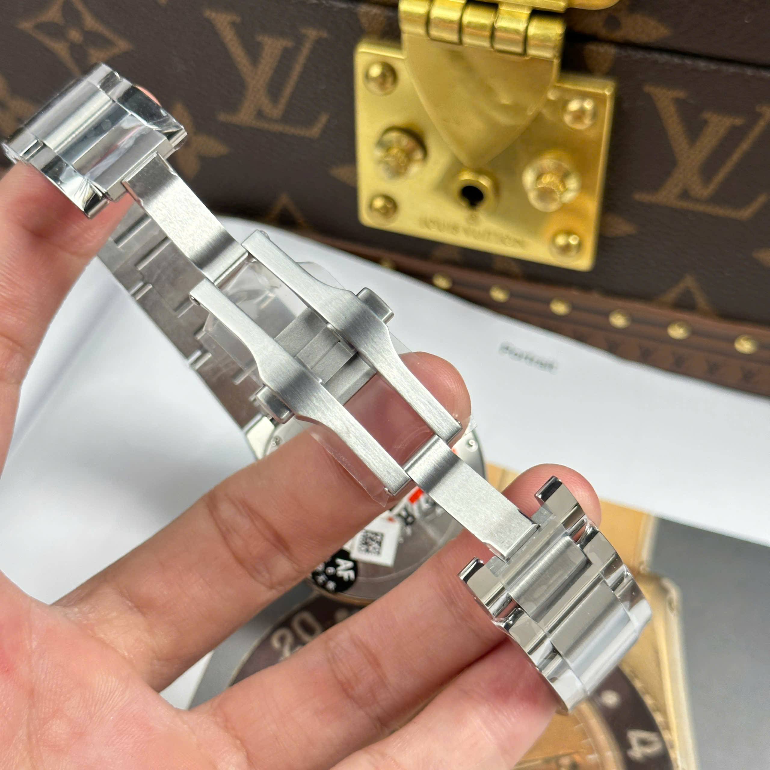 Cartier Ballon Bleu Imitation Watch Green Emeral Dial Stainless Steel AF Factory 40mm (3)