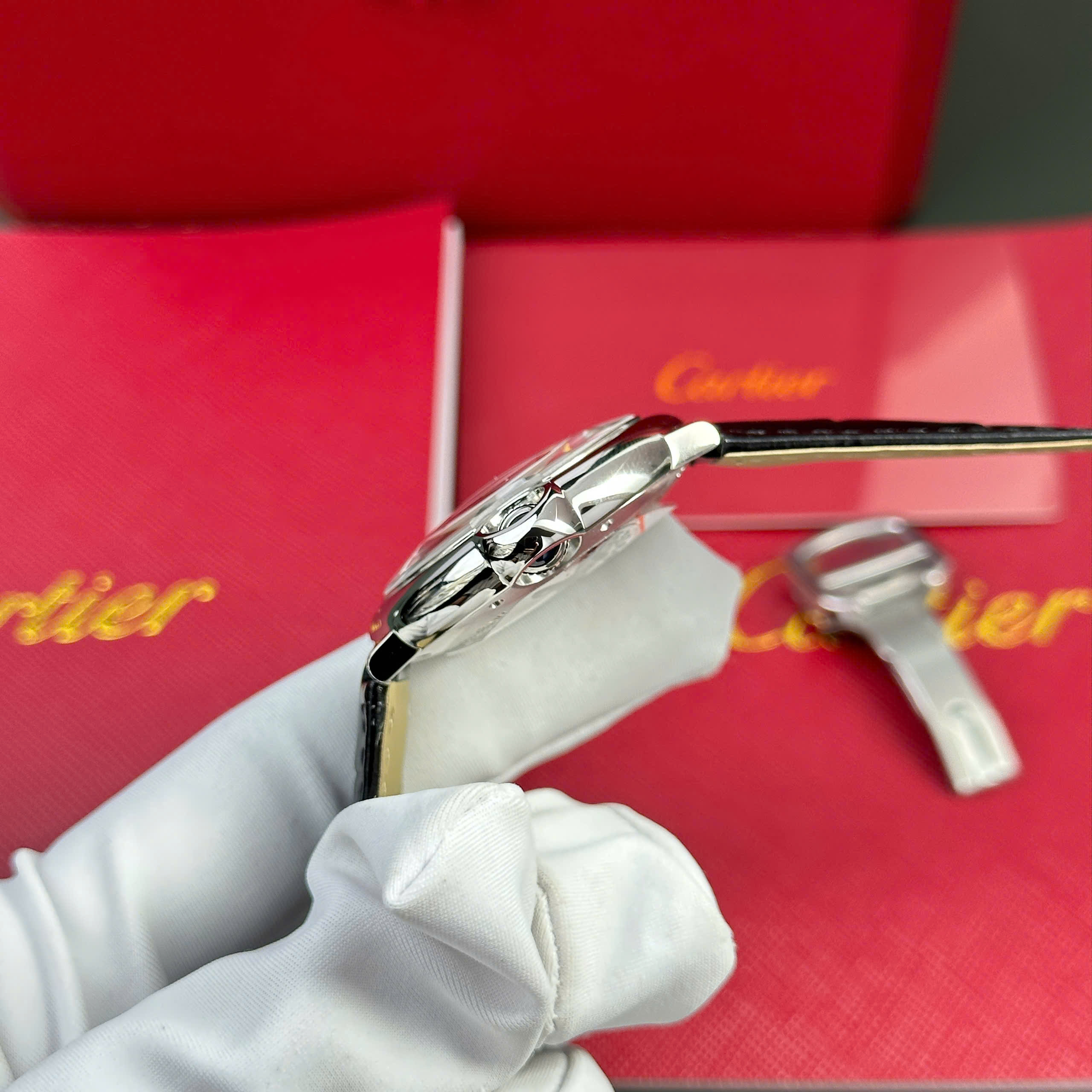 Cartier Ballon Bleu Knock Off Watch White Dial Black Leather Strap Automatic AF Factory 33mm (3)