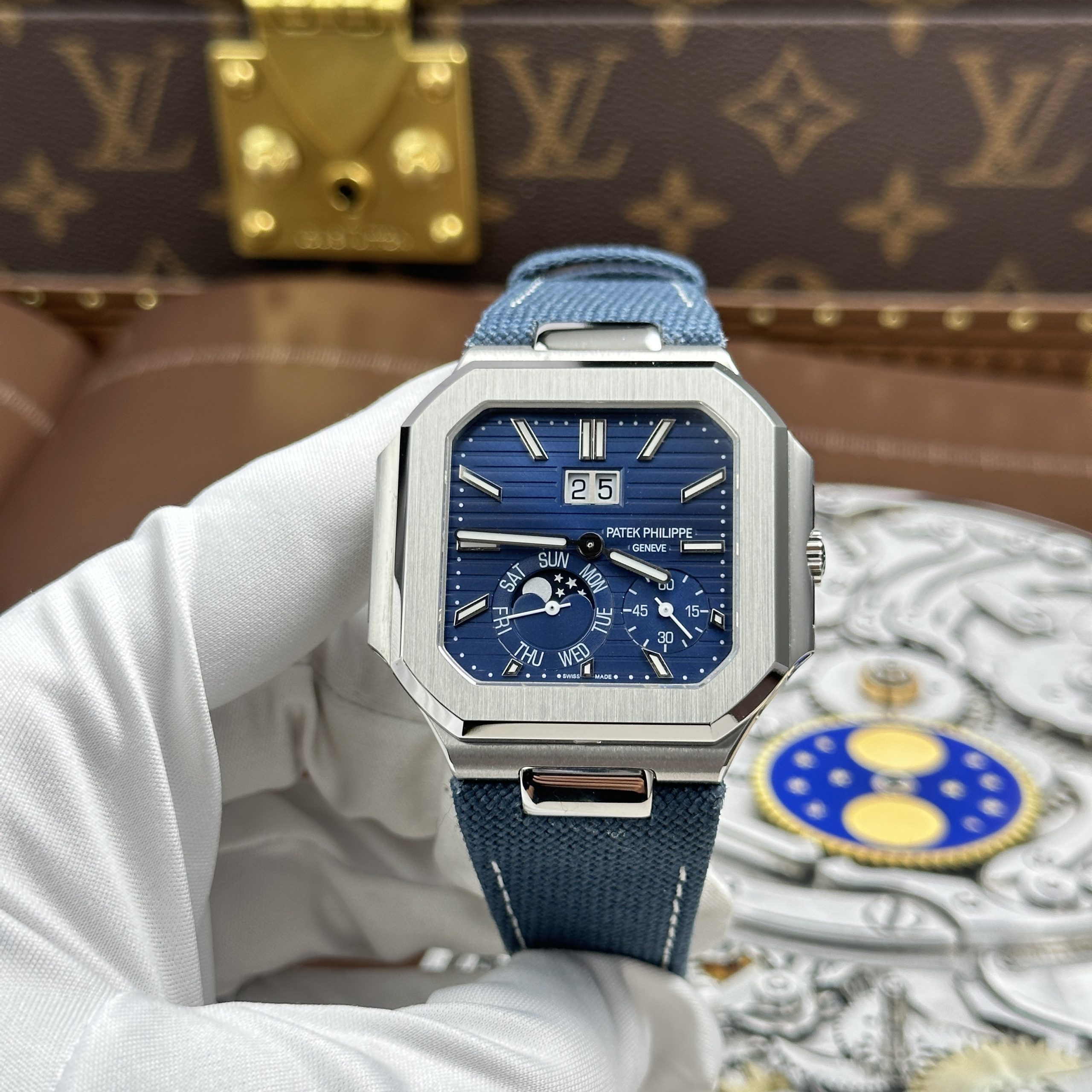 Patek Philippe Cubitus 5822P-001 Imitation Watch Blue Dial Full Optional Custom Leather Strap 45mm (15)
