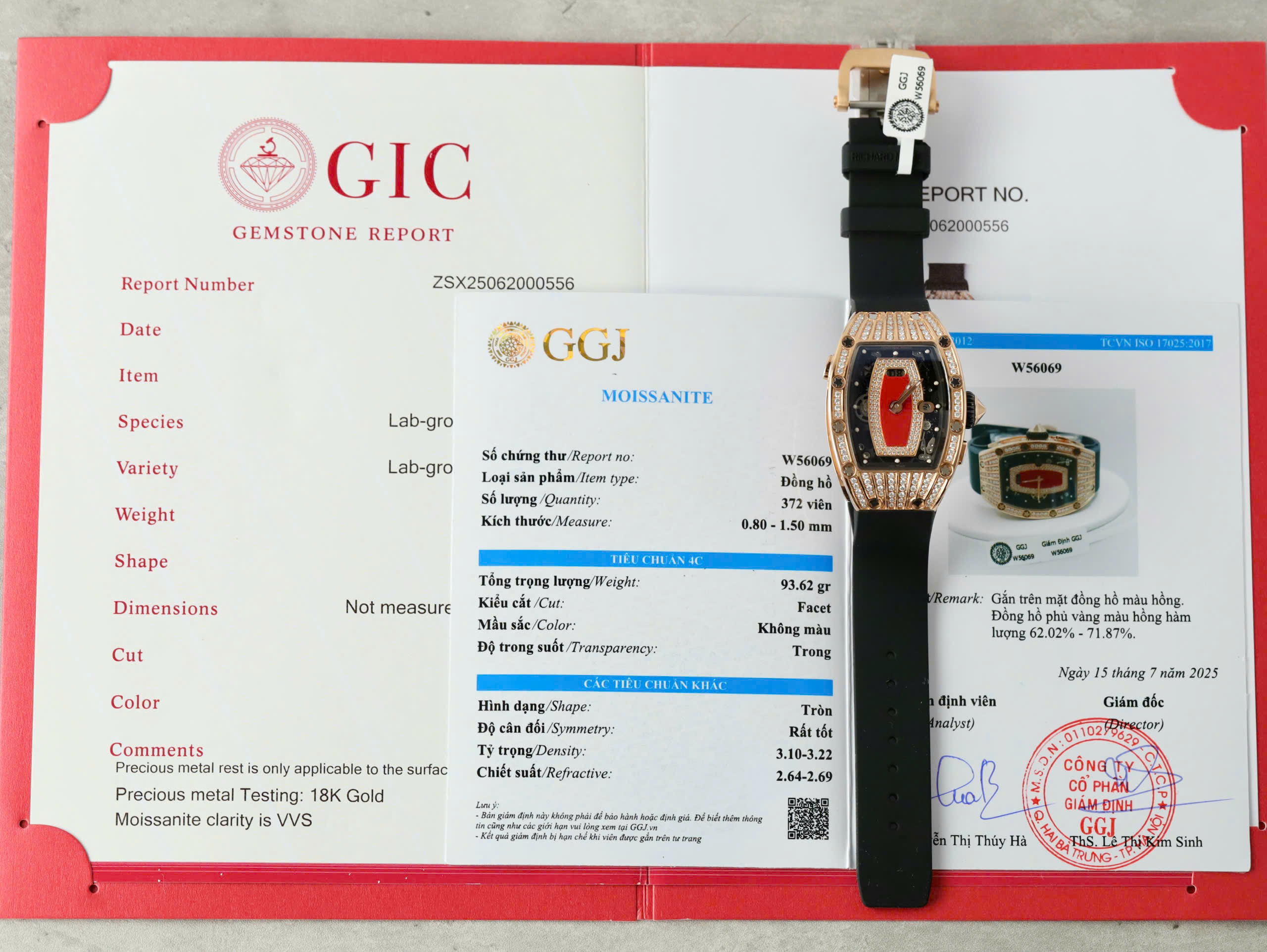 Richard Mille RM07 Imitation Watch 18K Gold Wrapped Diamond Moissanite Bezel Red Dial Black Rubber Strap 36mm (9)