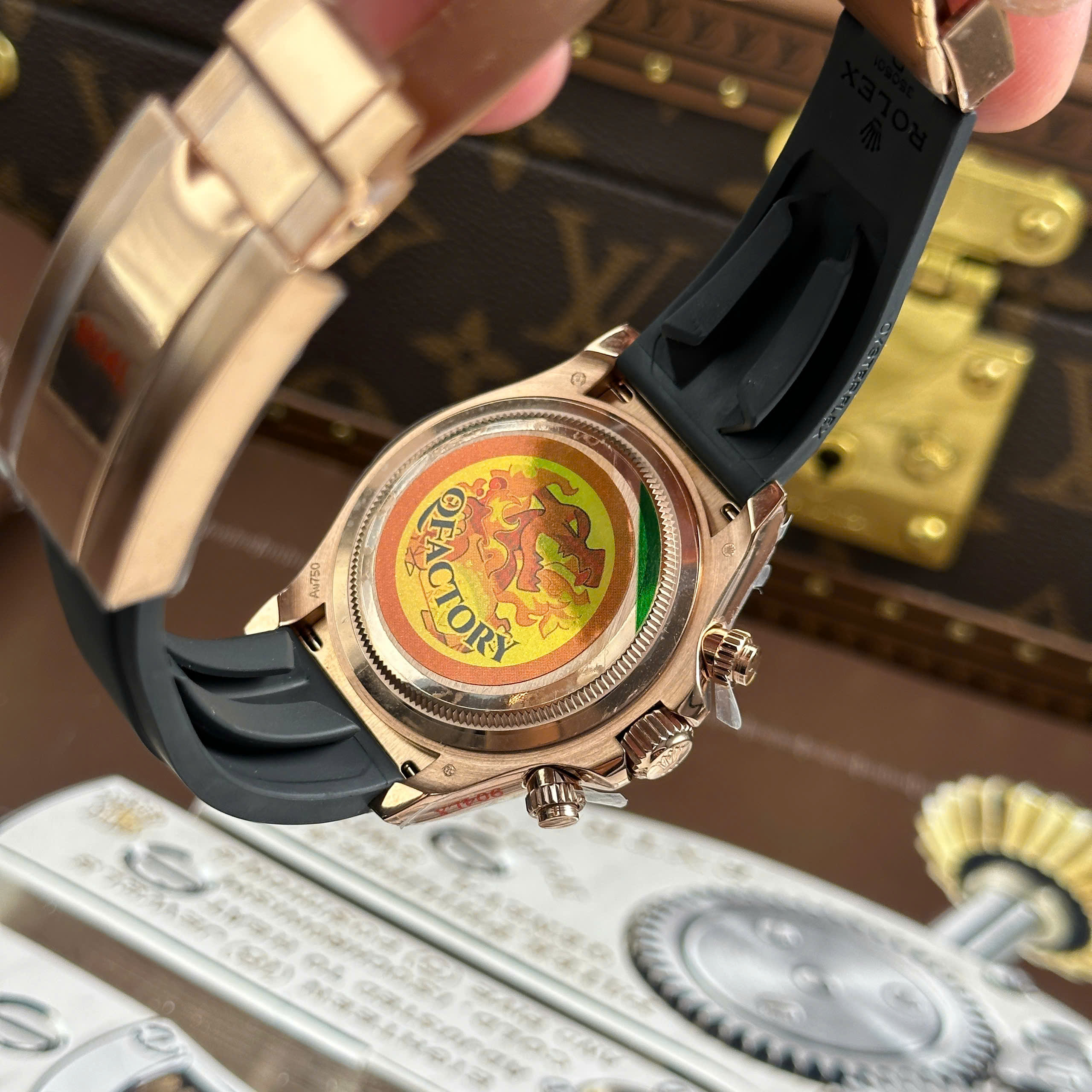 Rolex Cosmograph Daytona 126515 Imitation Watch Rose Gold Plate Meteorite Dial Gain Weight QF Factory 40mm (3)