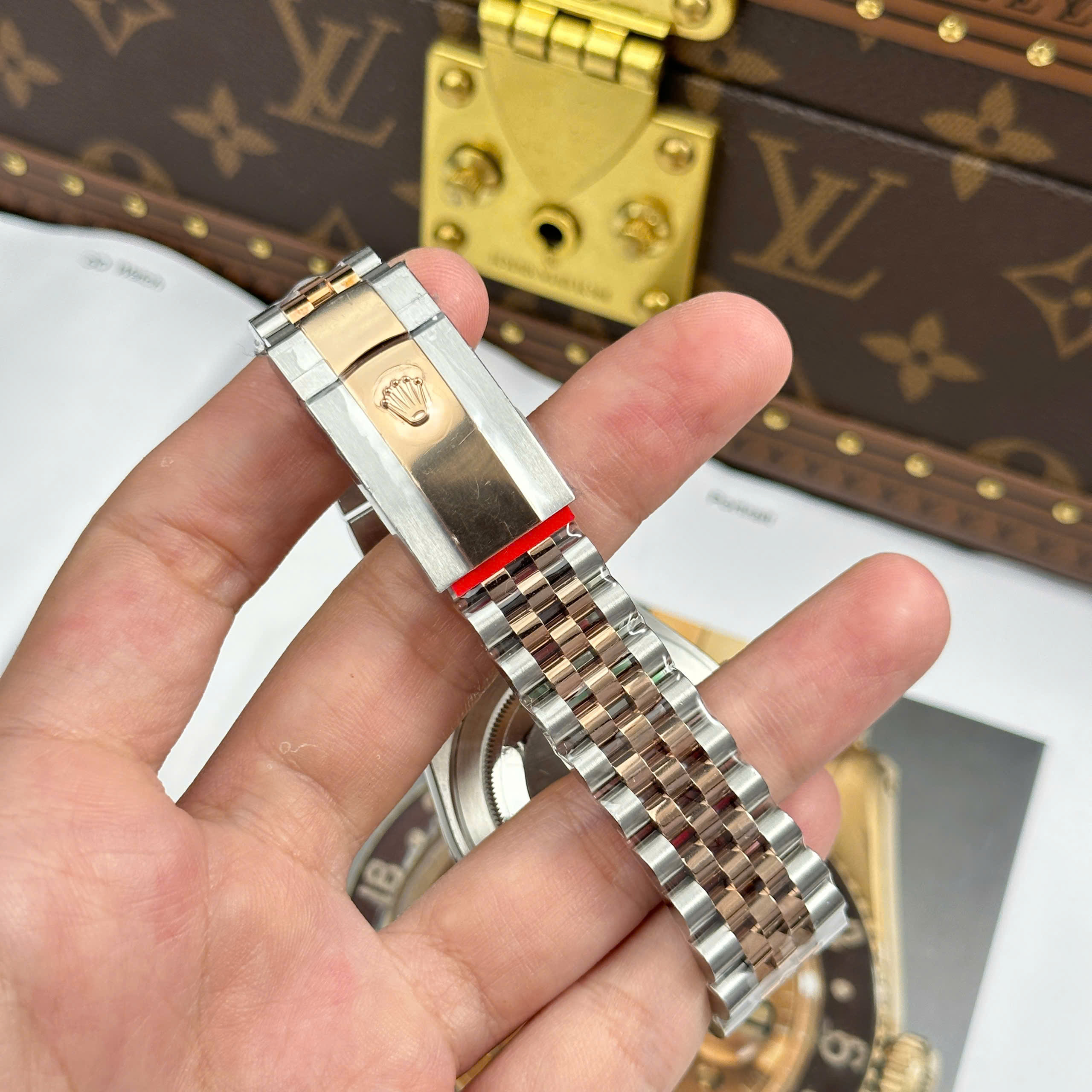 Rolex DateJust 126331 Best Replica Watch Two Tone Rose Gold Plate Brown Chocolate Dial Index Hours VS Factory 41mm (1)