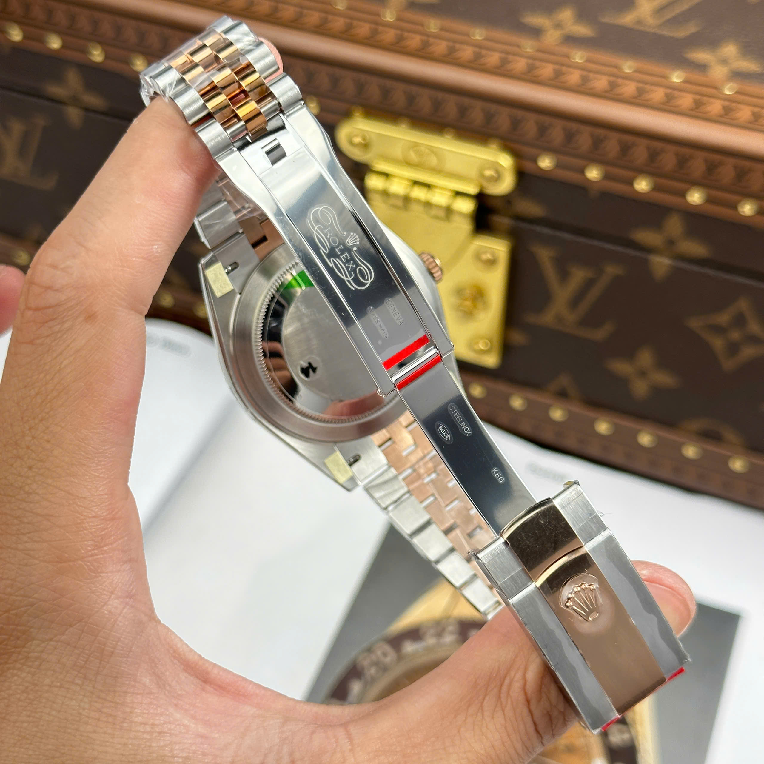 Rolex DateJust 126331 Best Replica Watch Two Tone Rose Gold Plate Brown Chocolate Dial Index Hours VS Factory 41mm (3)