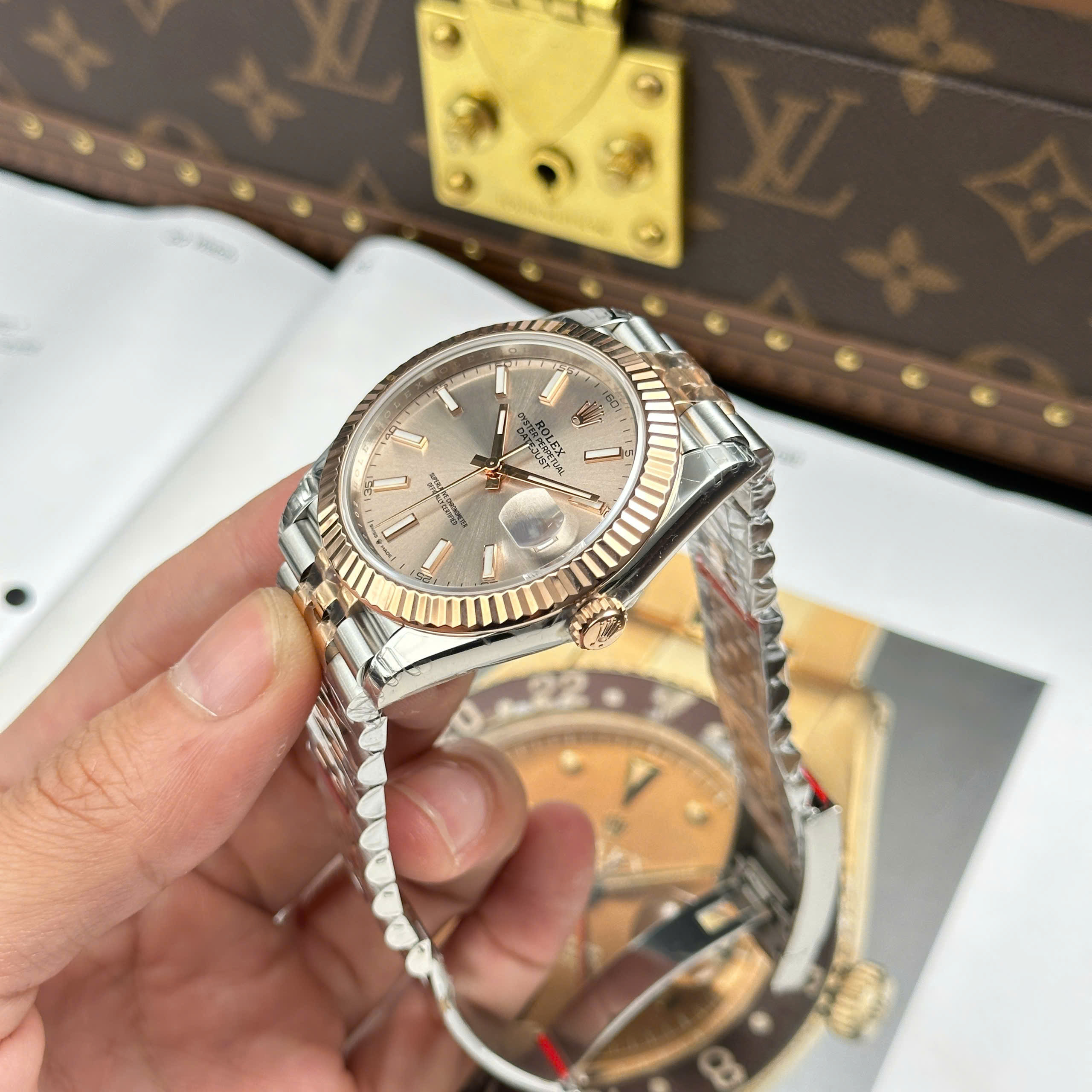 Rolex DateJust 126331 Luxury Imitation Watch Two Tone Rose Gold Plate Sundust Dial VS Factory 41mm (9)