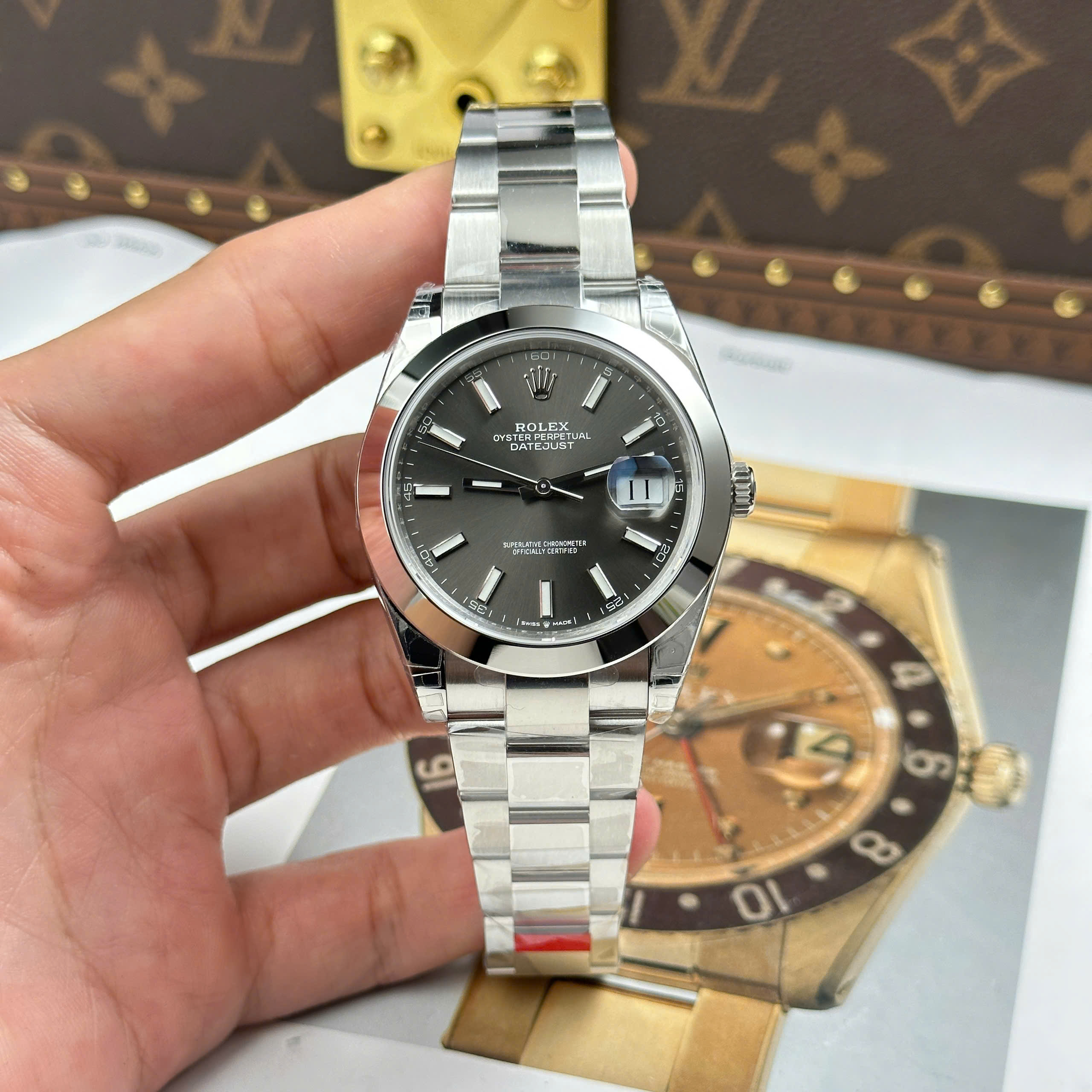 Rolex DateJust 126334 Best Quality Replica Watch Grey Dial Oyster Strap Index Hours VS Factory 41mm (14)