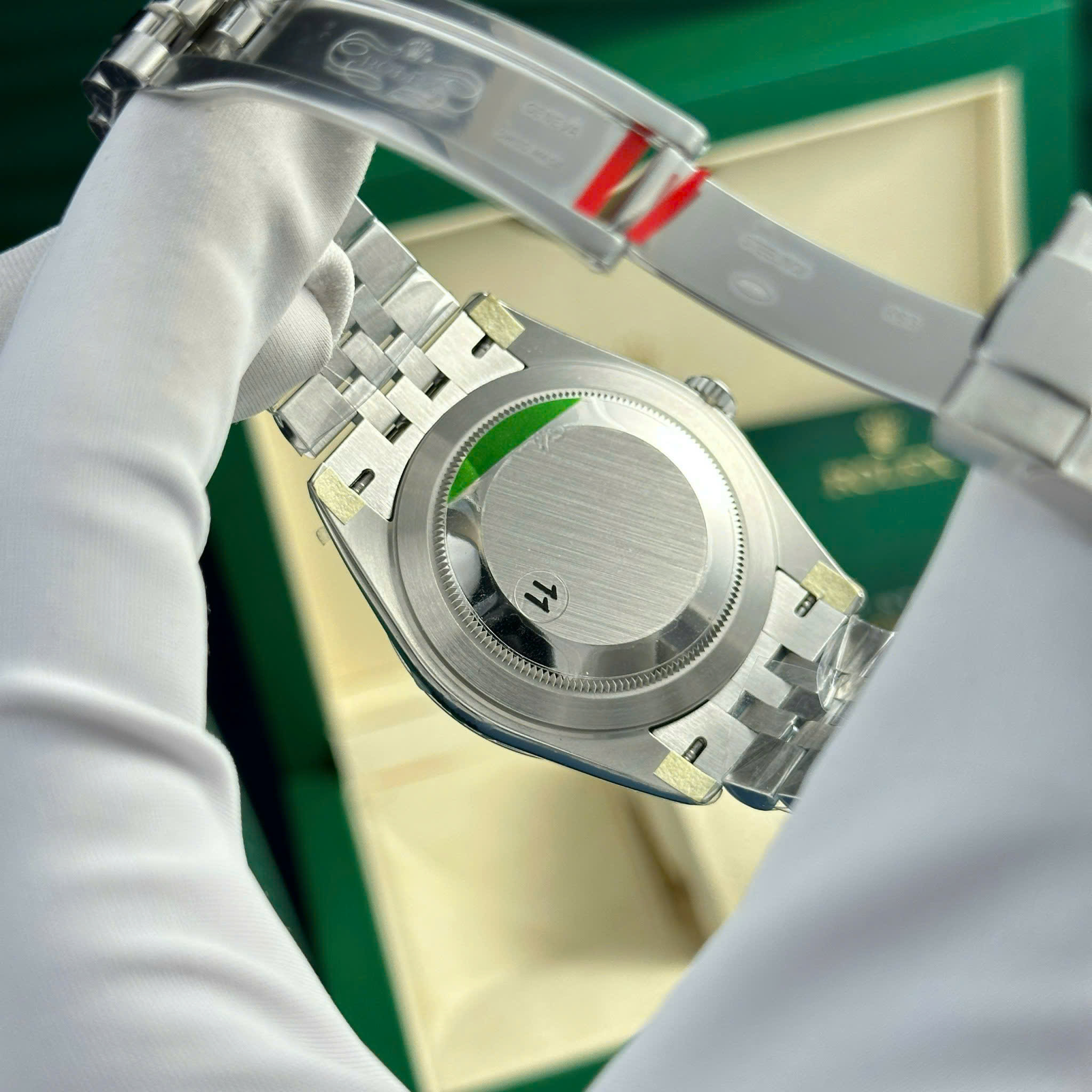 Rolex DateJust 126334 Best Replica Watch Black Dial Index Hours Jubilee Strap VS Factory 41mm (1)