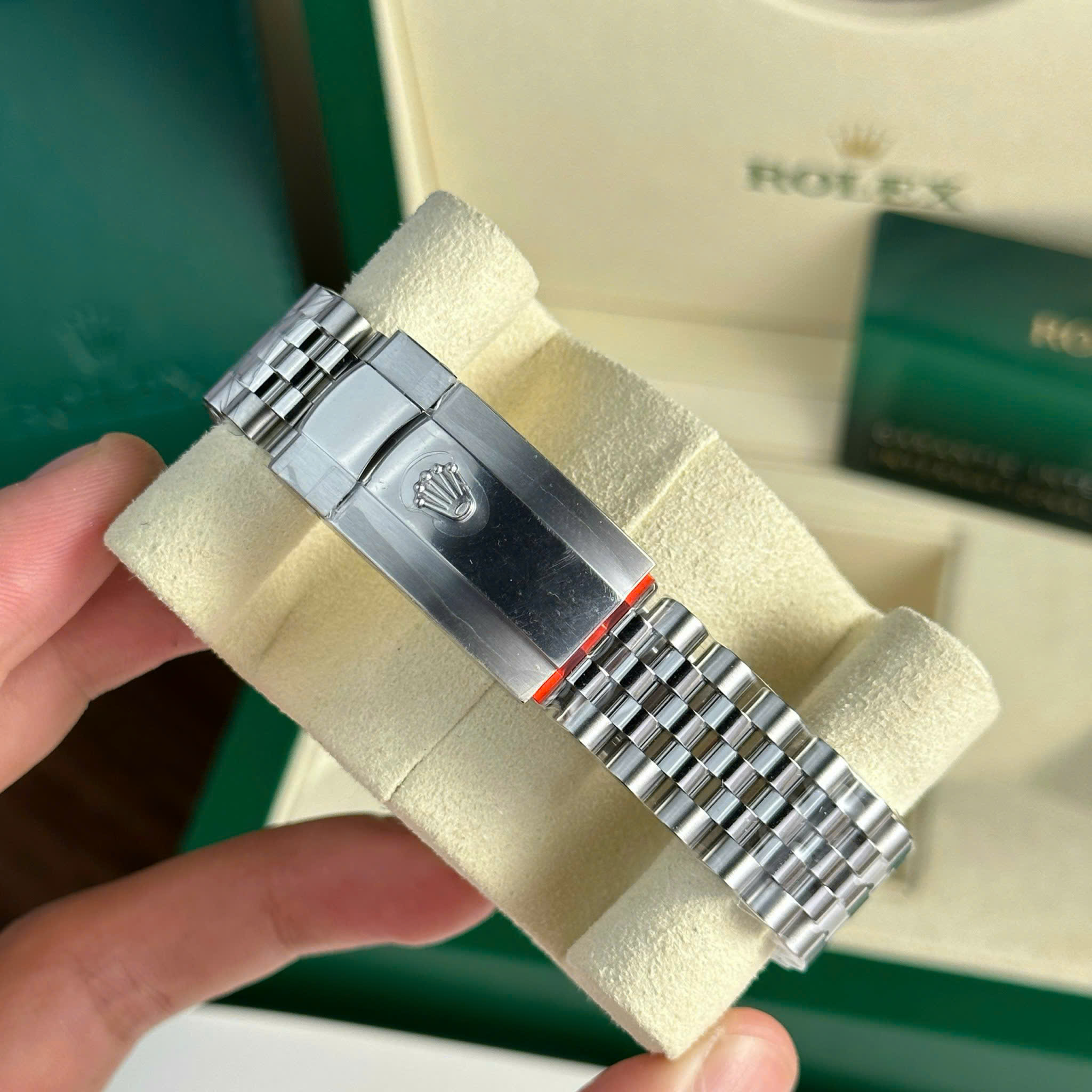 Rolex DateJust 126334 Imitation Watch Blue Dial Index Hours Jubilee Strap VS Factory 41mm (7)