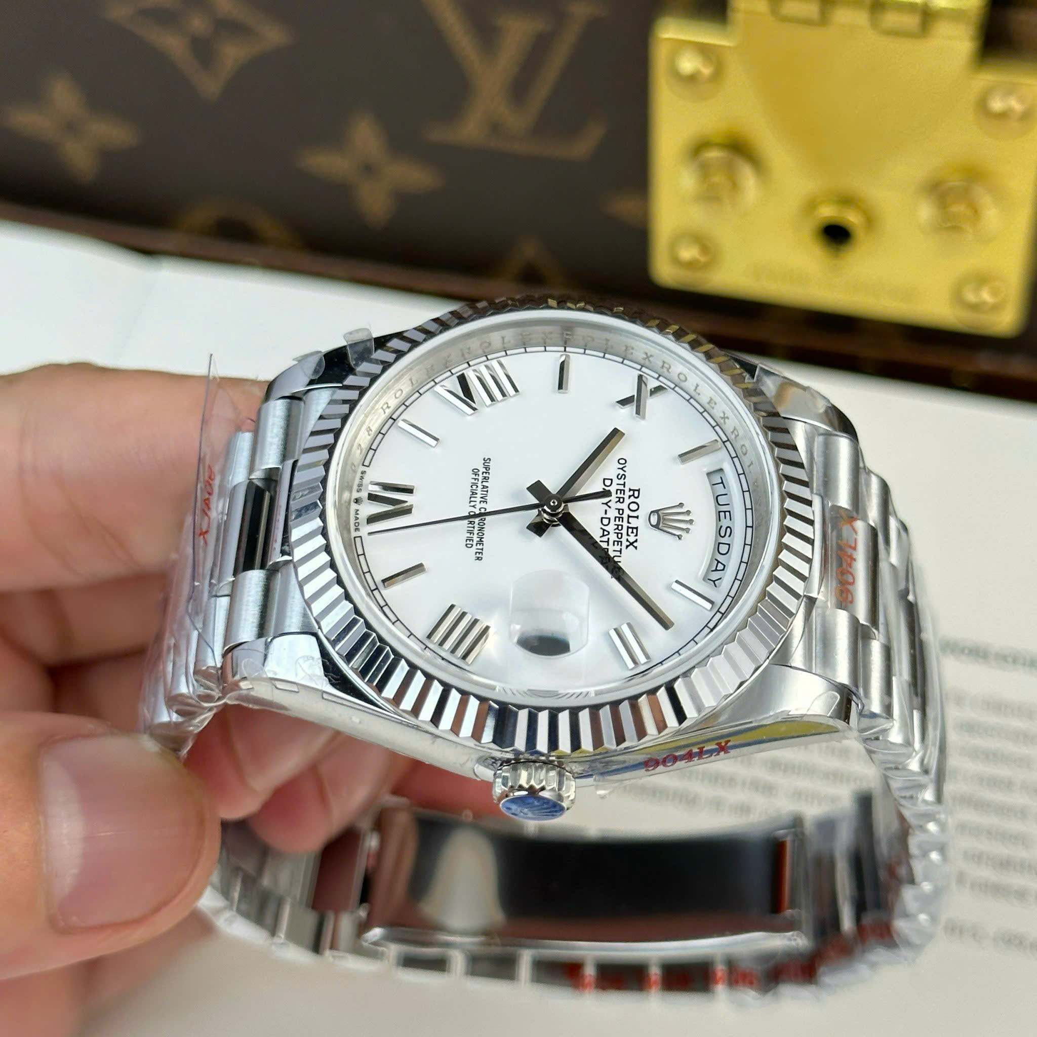 Rolex Day-Date M228239-0046 Replica Watch White Dial Roman Hours High Weight 185 Grams QF Factory 40mm (8)