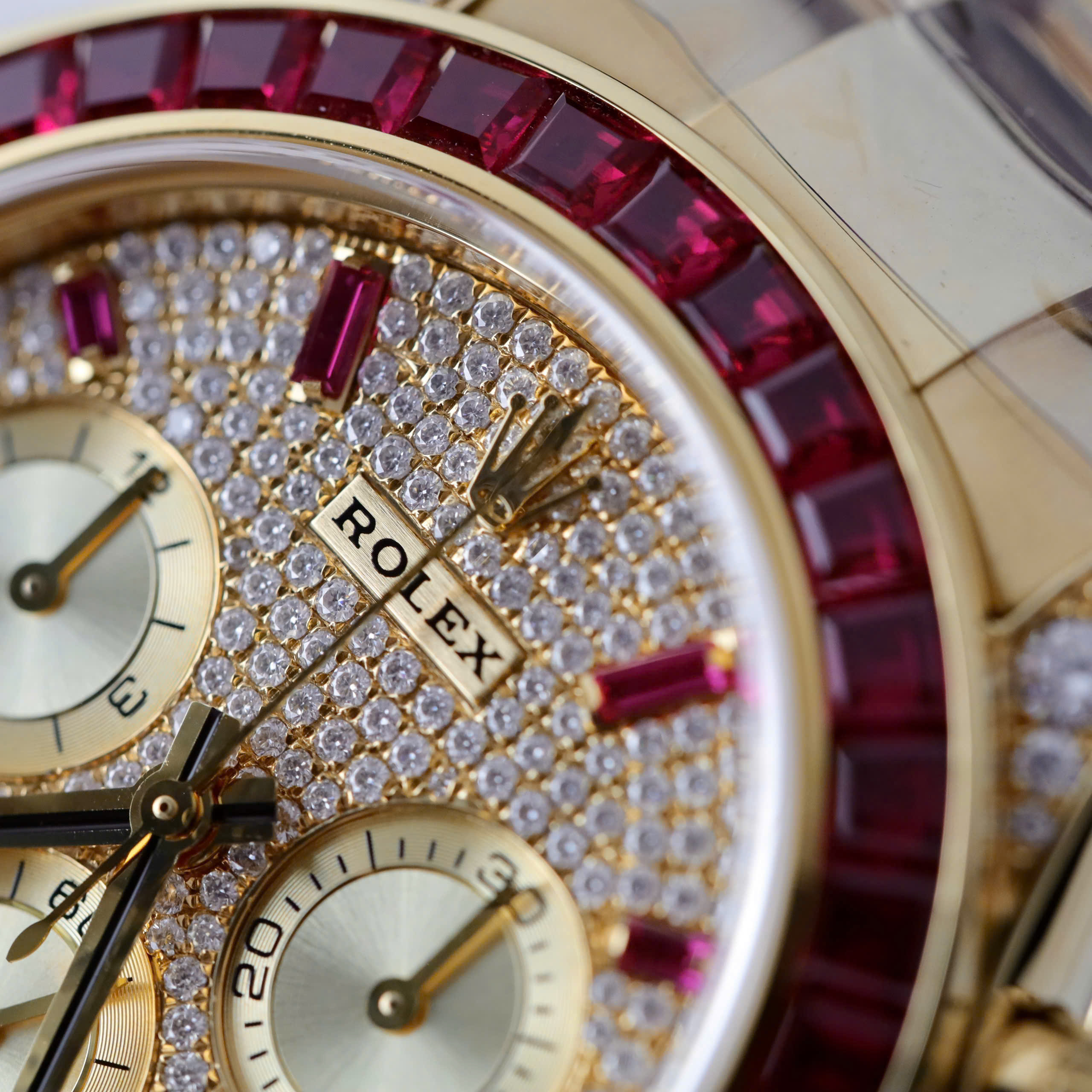 Rolex Daytona 126598TRU Best Quality Replica Watch 18K Gold Wrapped + Ruby + Diamond Moissanite 40mm (4)