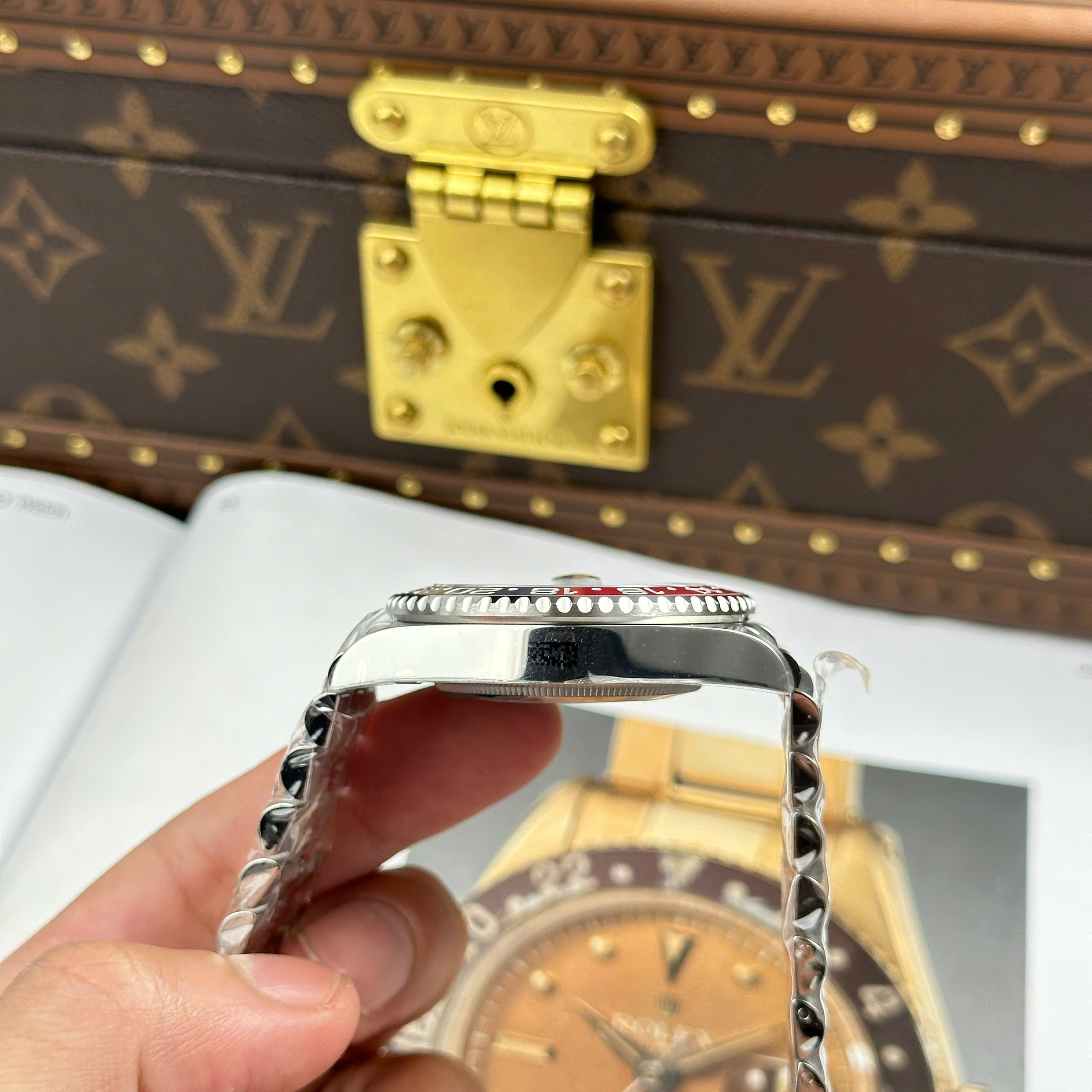 Rolex GMT-Master II 126710BLRO Pepsi Good Imitation Watch Black Dial Ceramic Bezel Clean Factory 40mm (5)