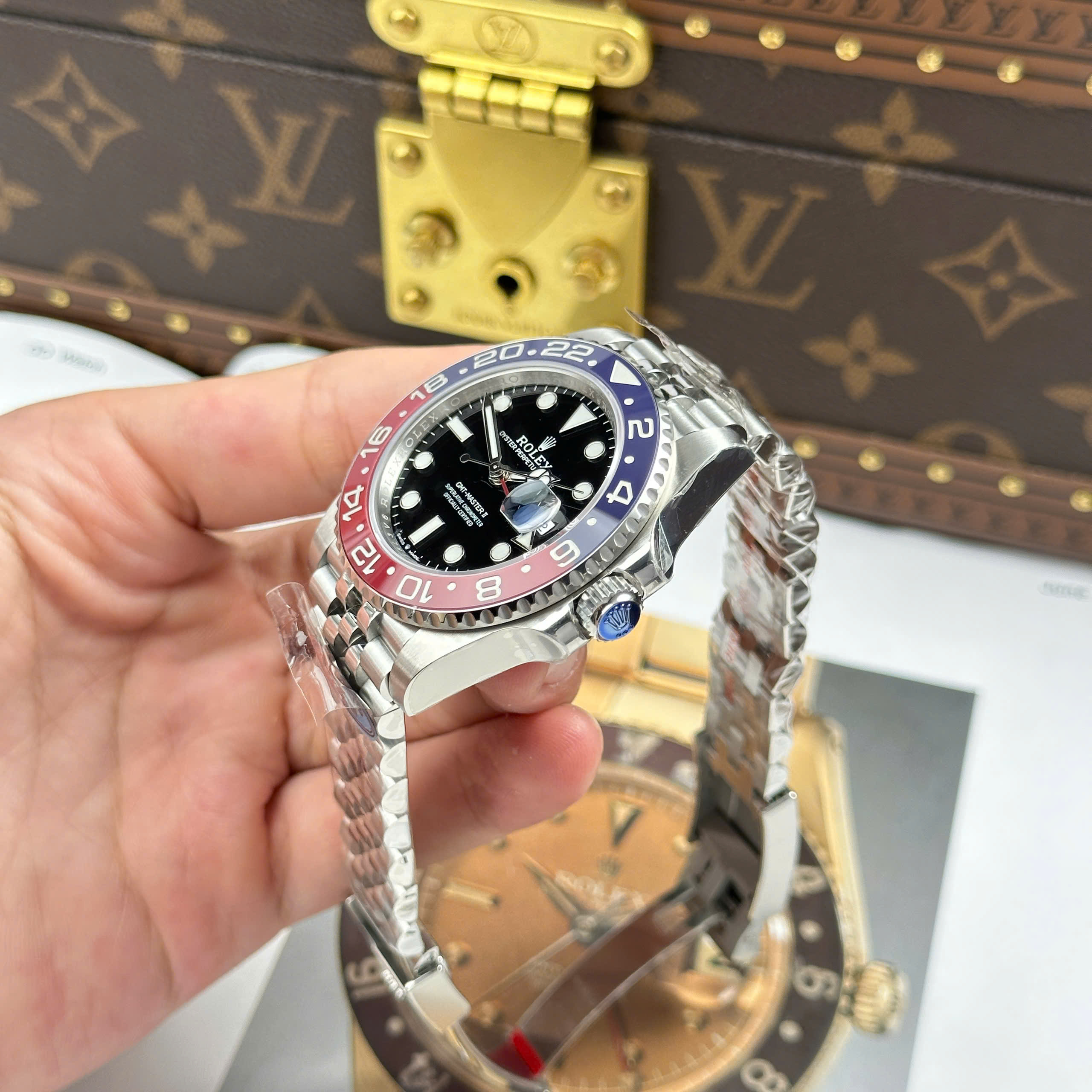 Rolex GMT-Master II 126710BLRO Pepsi Good Imitation Watch Black Dial Ceramic Bezel Clean Factory 40mm (9)