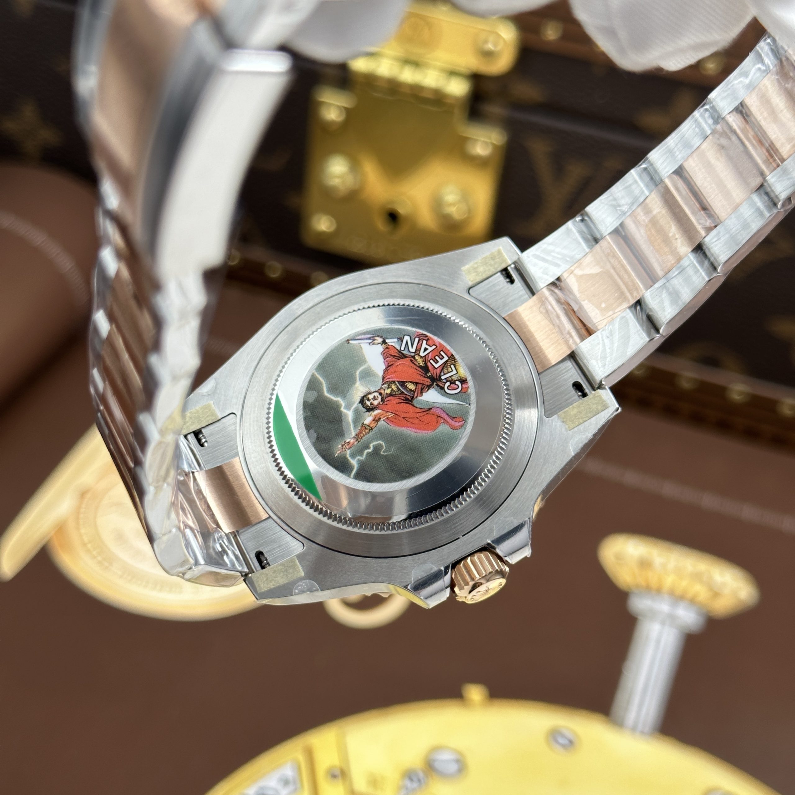 Rolex GMT-Master II 126711CHNR-0002 Root Beer Replica Watch Two Tone Rose Gold Plate Black Dial Bezel Ceramic Clean Factory 40mm (1)