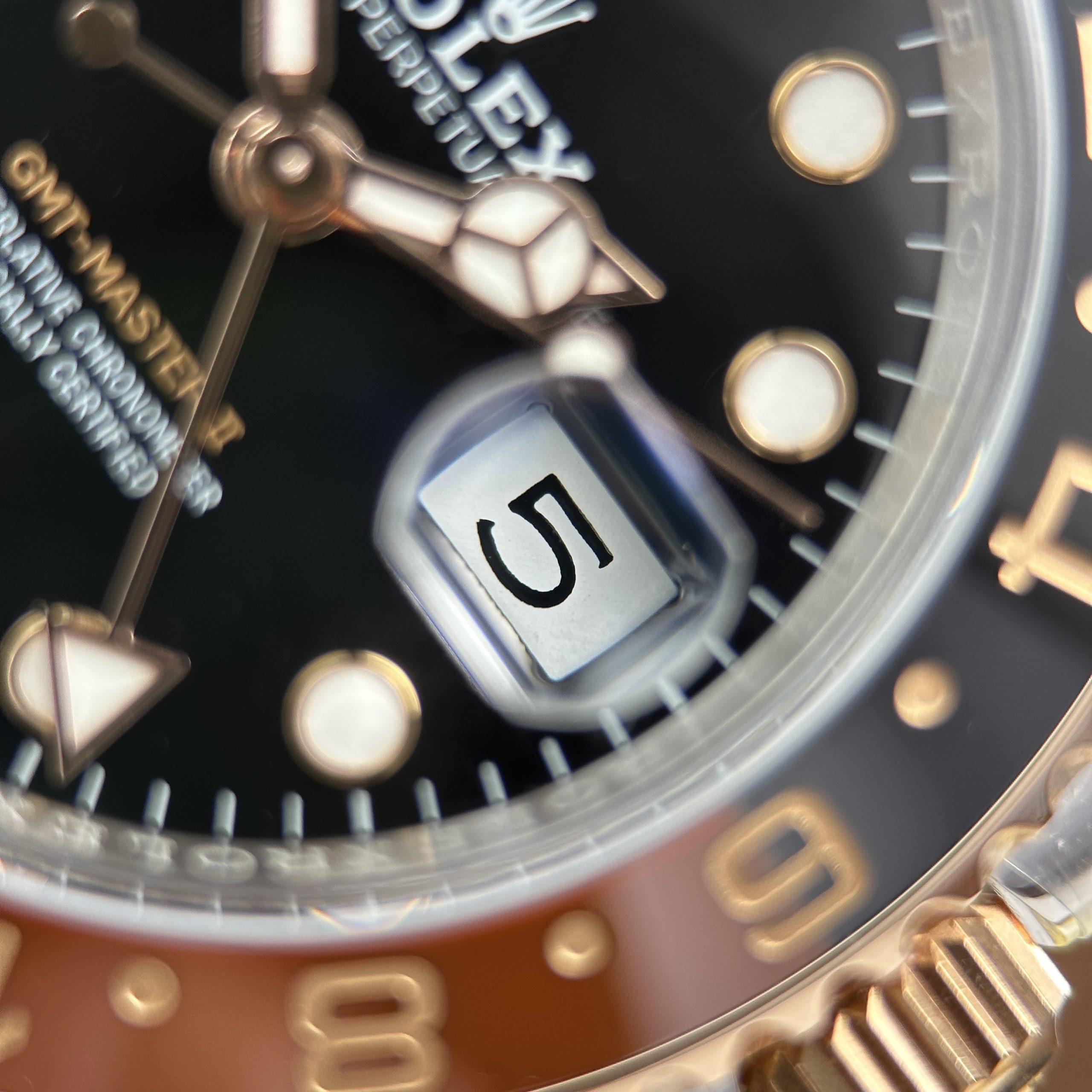 Rolex GMT-Master II 126711CHNR-0002 Root Beer Replica Watch Two Tone Rose Gold Plate Black Dial Bezel Ceramic Clean Factory 40mm (11)