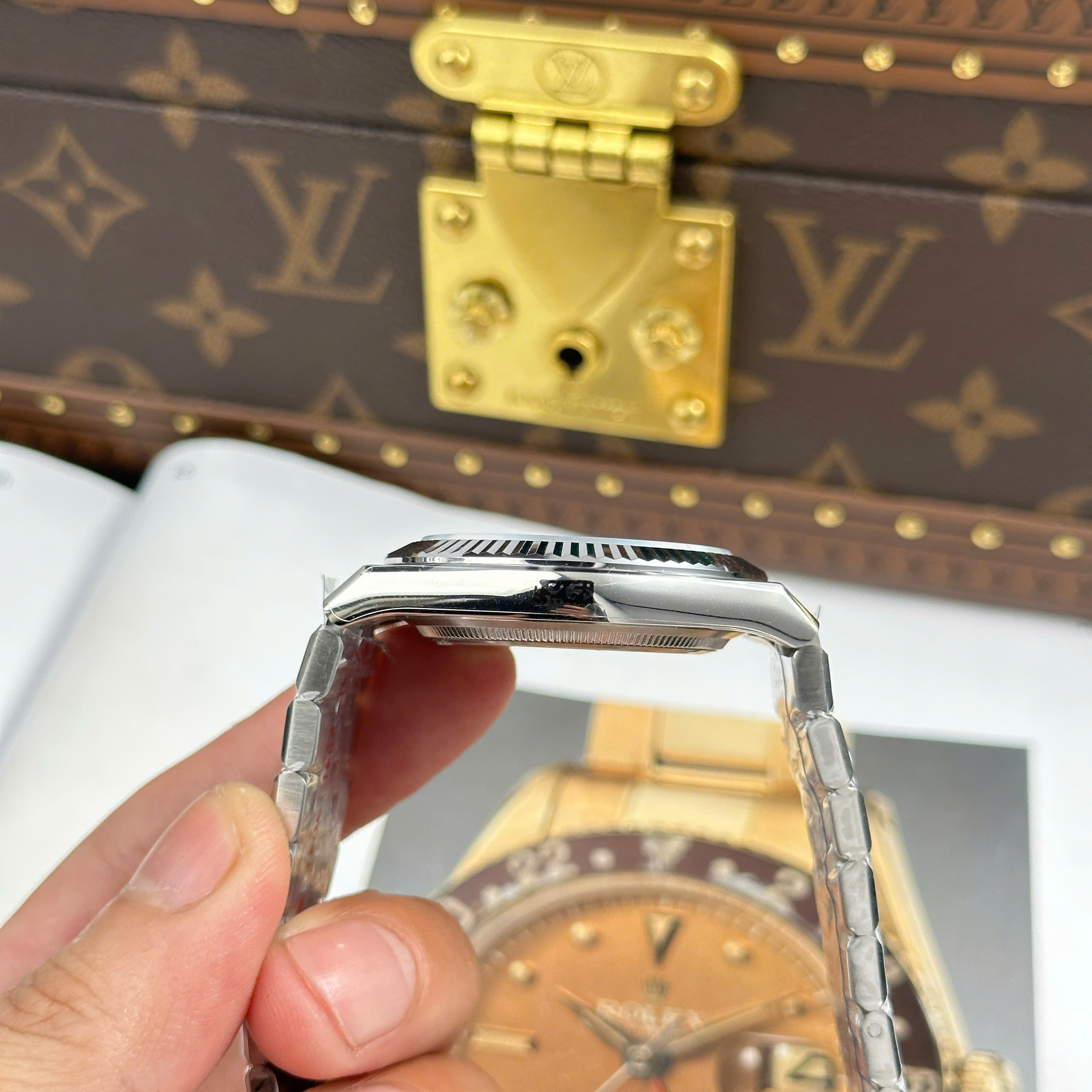 Rolex Land-Dweller Replica Watch Ice Blue Dial Stainless Steel Automatic Clean Factory 40mm (4)