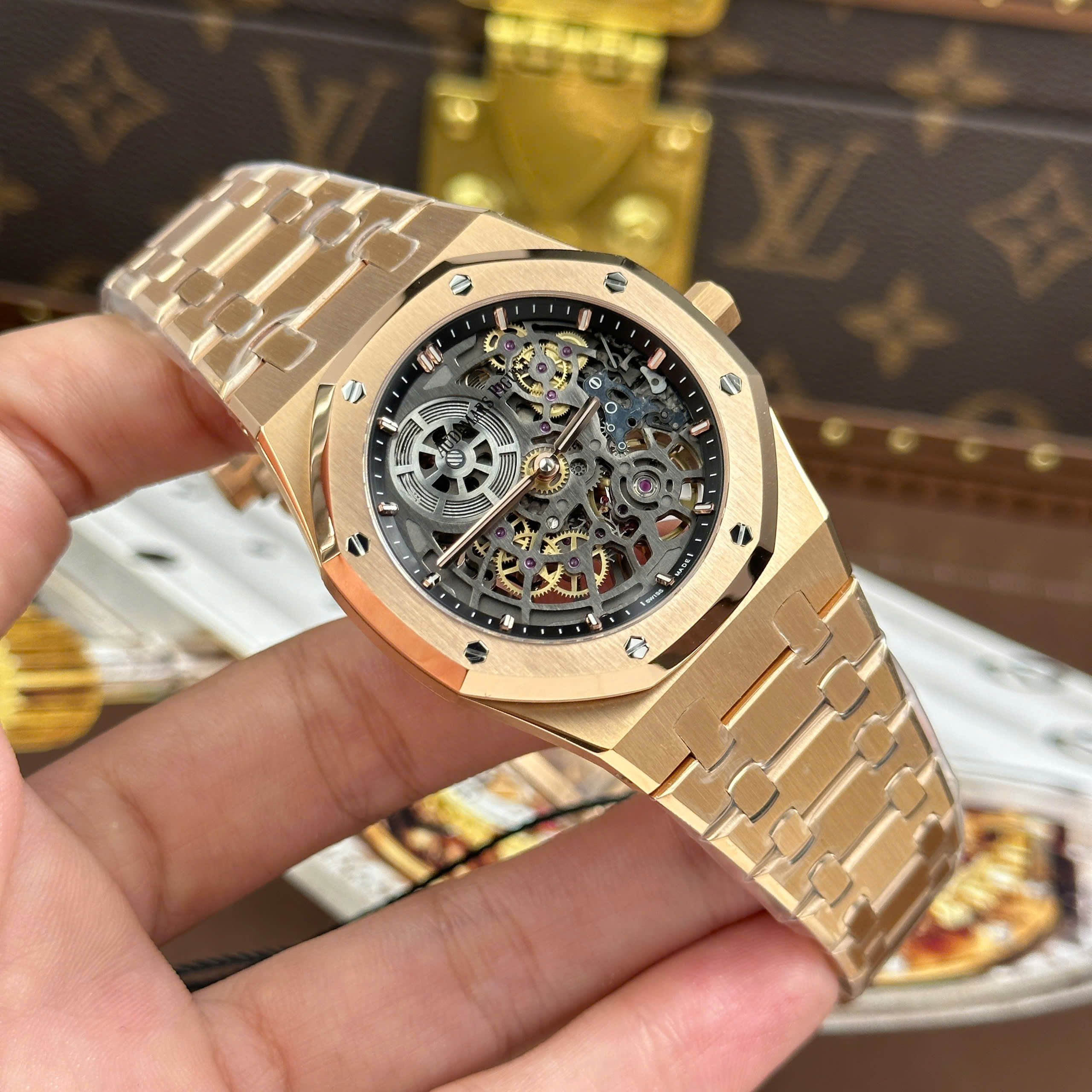 Audemars Piguet Imitation Watch Royal Oak Jumbo Extra-thin Openworked 16204 Rose Gold Plate Black Skeleton Dial ZF Factory 39mm (14)