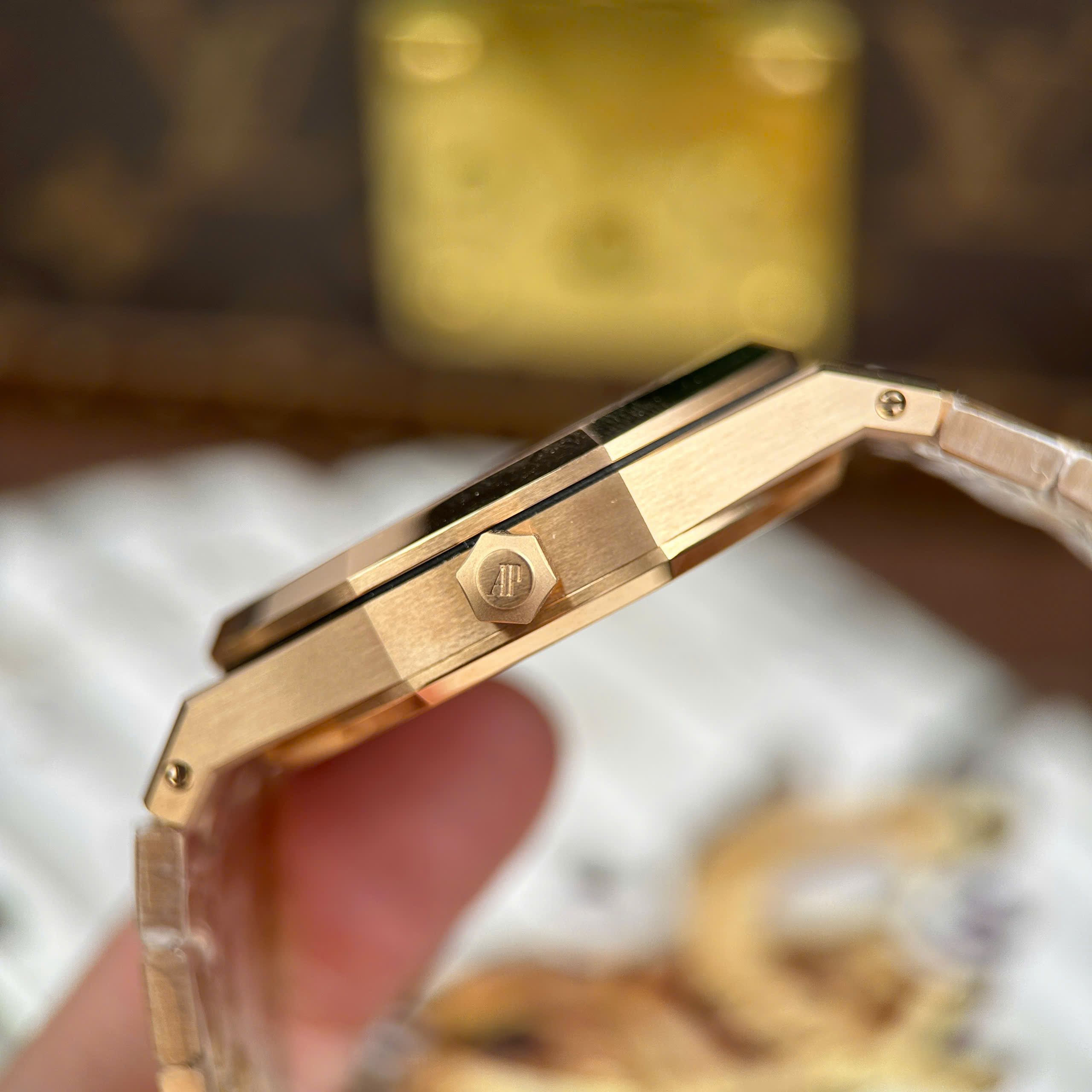 Audemars Piguet Imitation Watch Royal Oak Jumbo Extra-thin Openworked 16204 Rose Gold Plate Black Skeleton Dial ZF Factory 39mm (4)