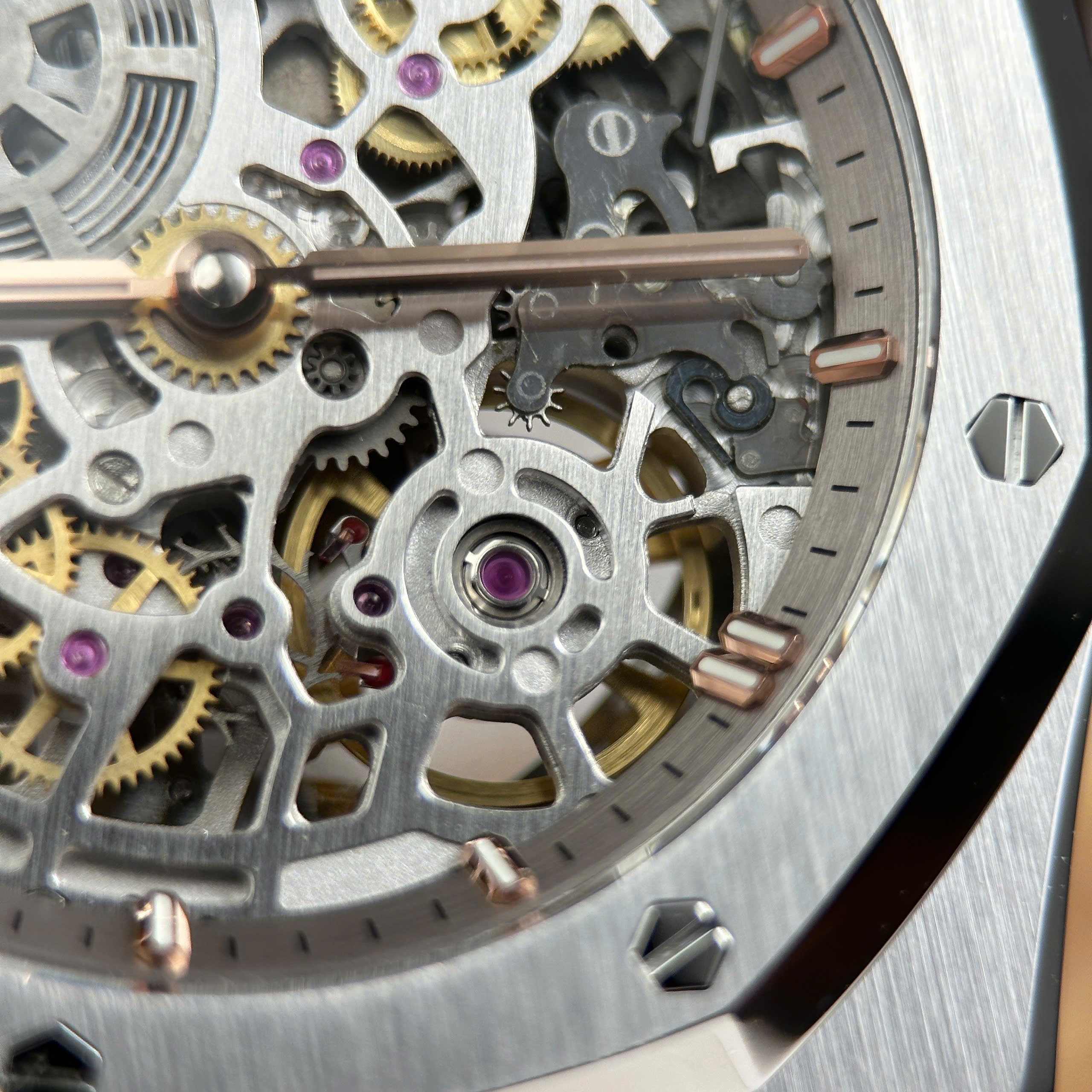 Audemars Piguet Replica 11 Royal Oak Jumbo Extra-thin Openworked 16204 Skeleton Dial Stainless Steel ZF Factory 39mm (9)